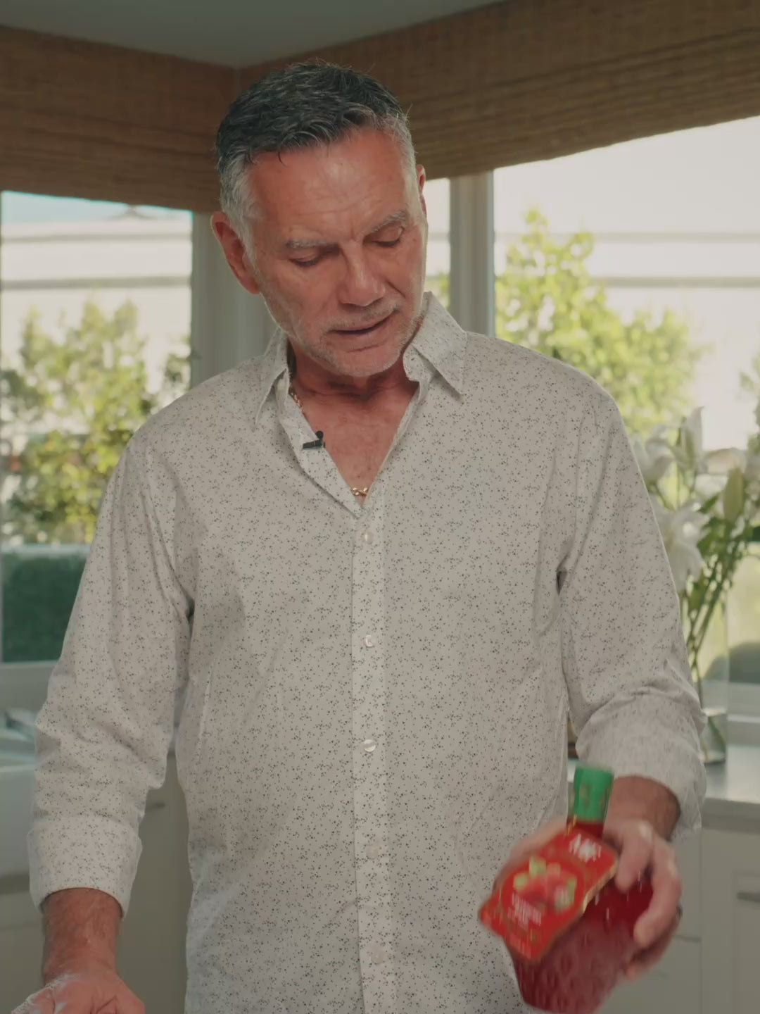 Load video: Strawberry Wine